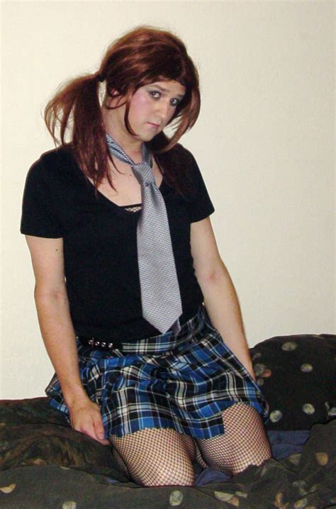 Crossdresser Schoolgirl Trans Porn Videos (18+) .